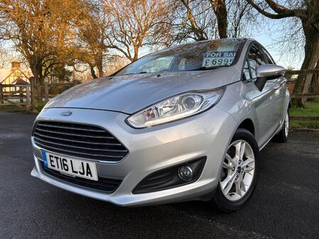 FORD FIESTA 1.0 T EcoBoost Zetec