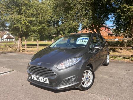 FORD FIESTA 1.0 T EcoBoost Zetec